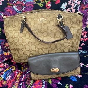 Coach purse with matching wallet